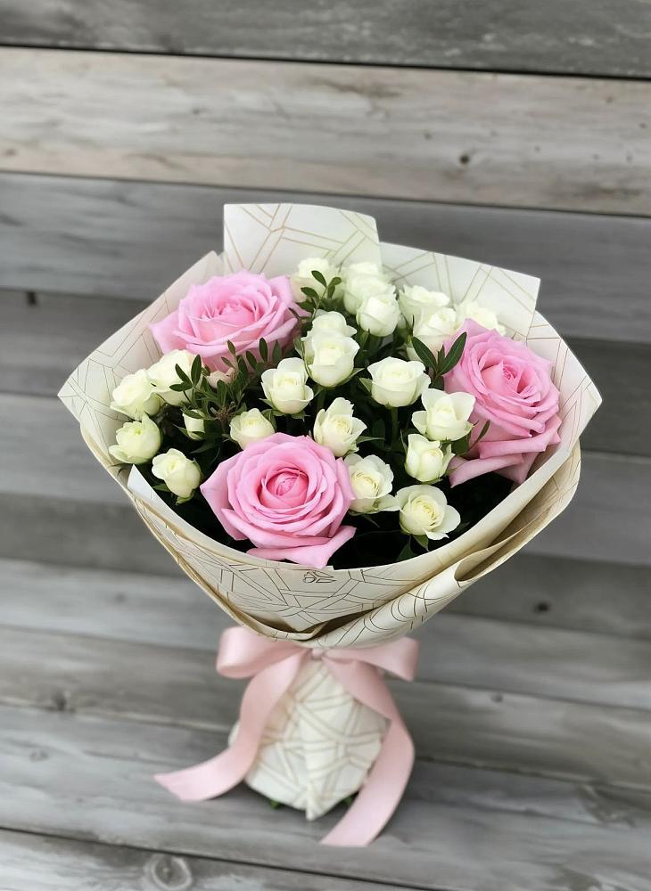 Букет цветов из: Розы в Чесноковка