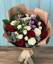 Букет цветов из:  Розы и Альстромерии #REPLACE_PRED# Чесноковка