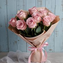 Букет цветов из:  Розы #REPLACE_PRED# Чесноковка