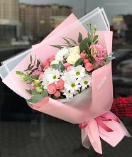 Букет цветов из:  Розы, Лизиантусы и Хризантемы в Чесноковка