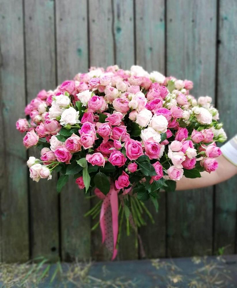 Букет Розовые кустовые розы Натали и Лав Лидия в Чесноковка