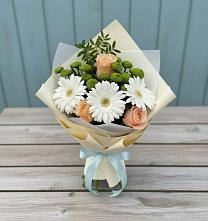 Букет цветов из:  Герберы, Розы и Хризантемы в Чесноковка