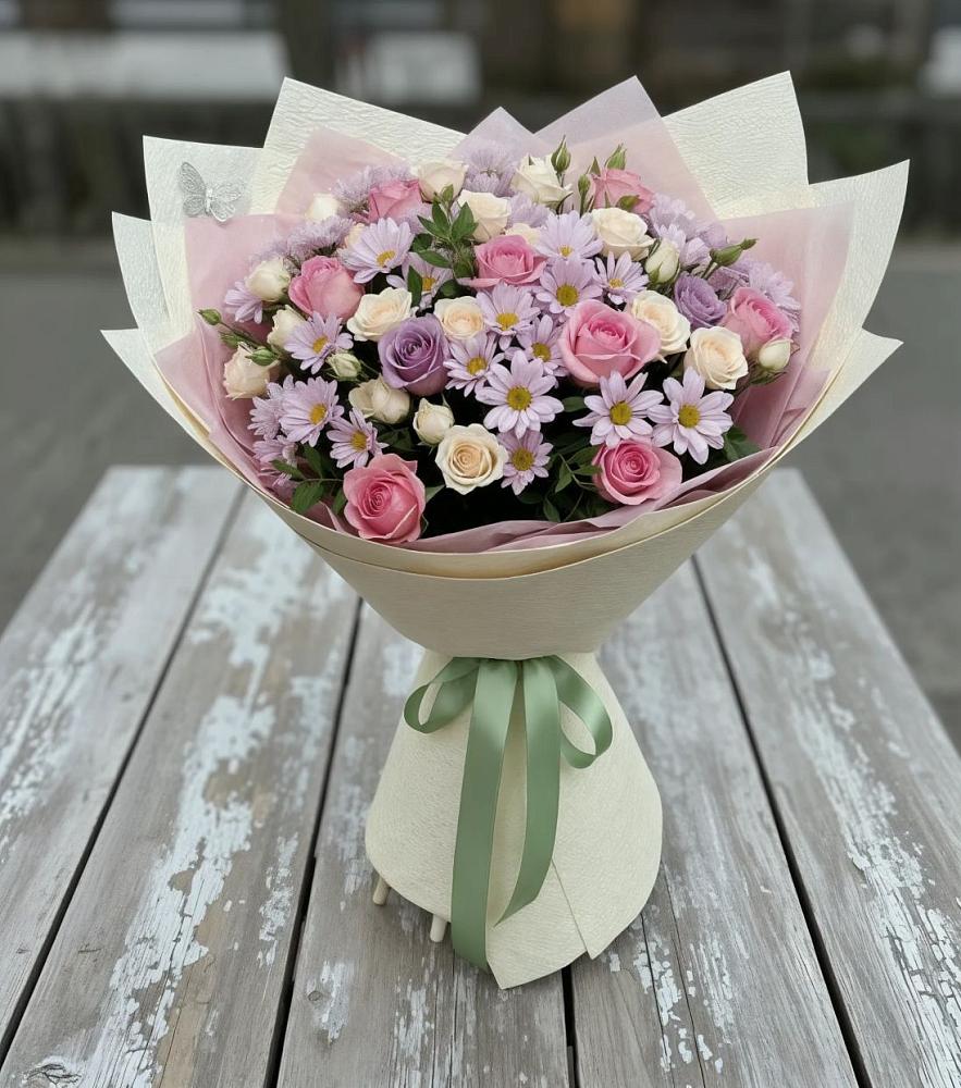 Букет цветов из: Розы и Хризантемы в Чесноковка